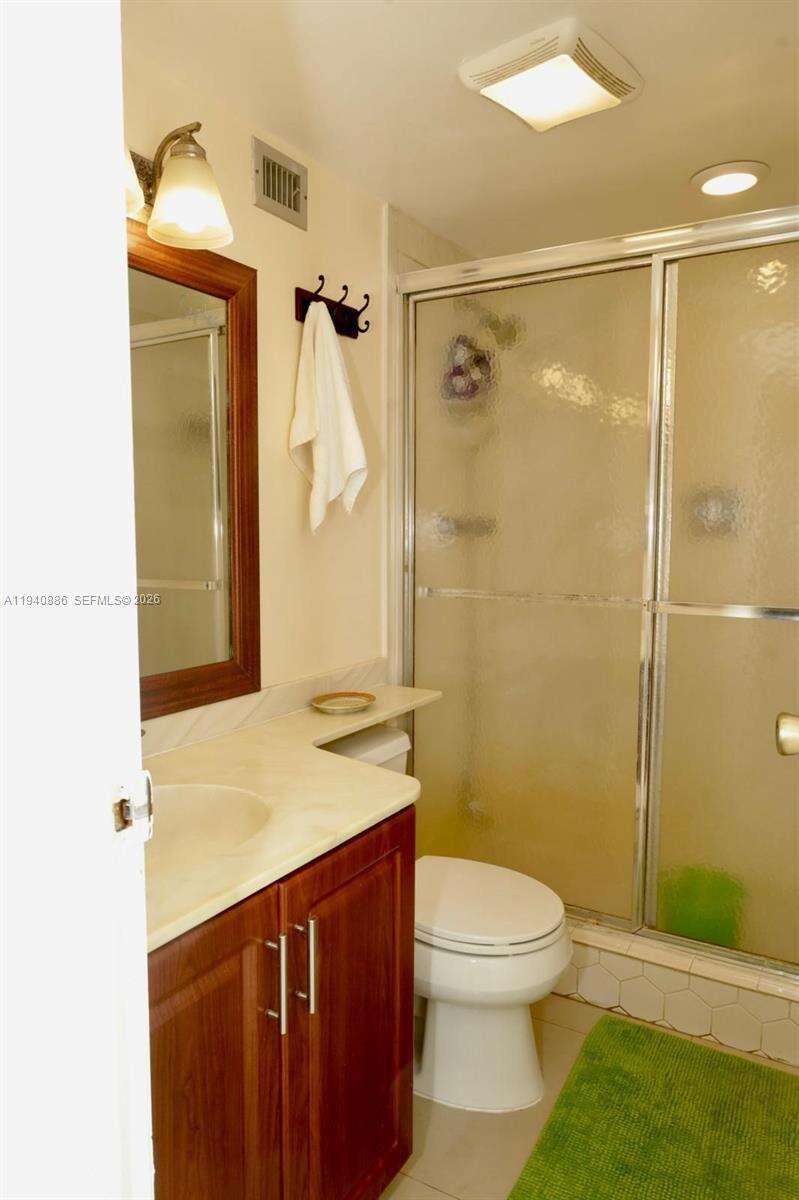 The Greens Of Inverrary Phase Ii Woodcrest | Unit #102 Unit #102 | Picture 17