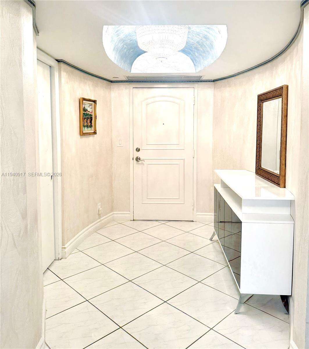 Malaga Towers | Unit #6A Unit #6A | Picture 3
