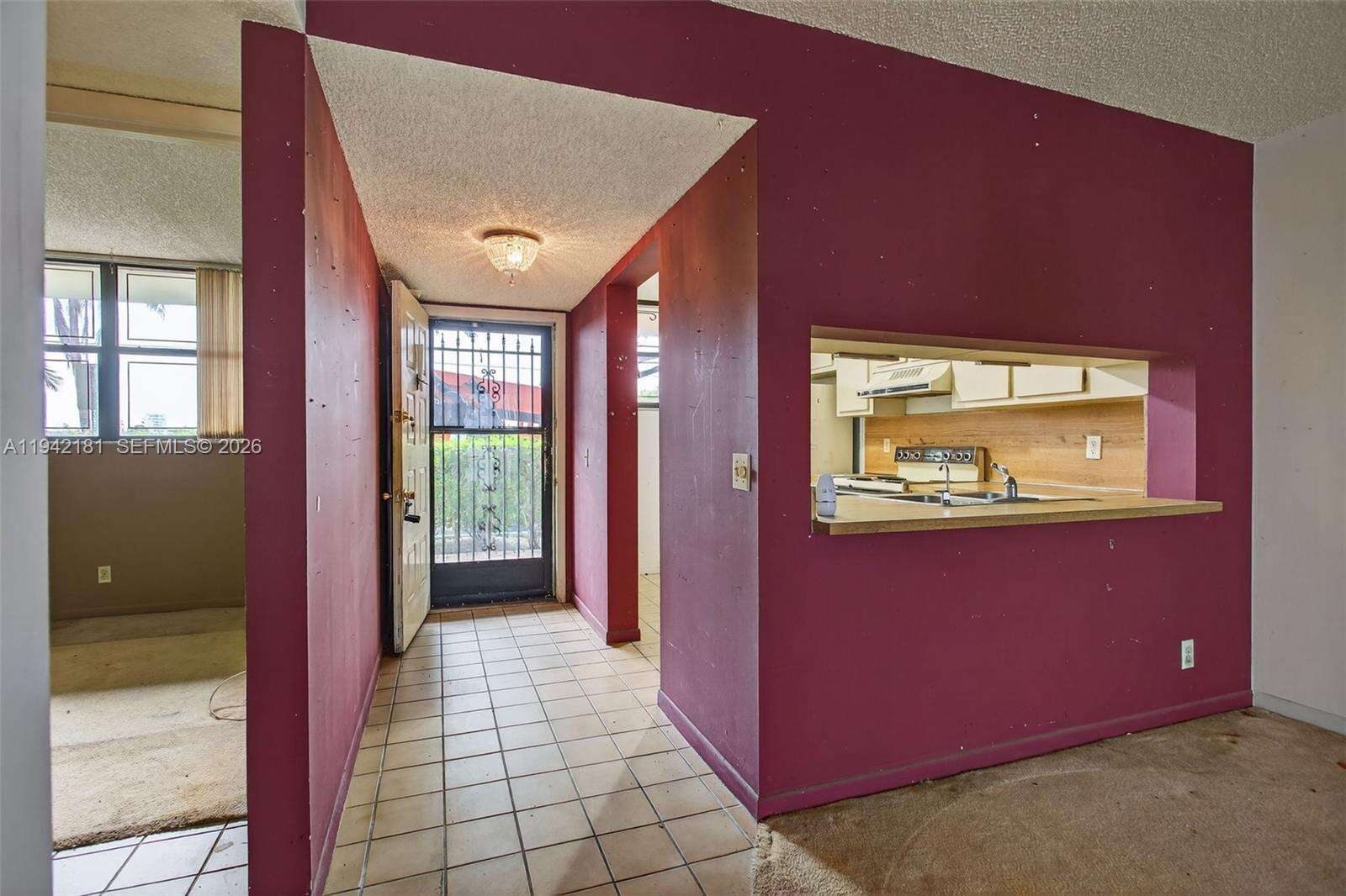 Lake Emerald Condominium No Five | Unit #104 Unit #104 | Picture 9