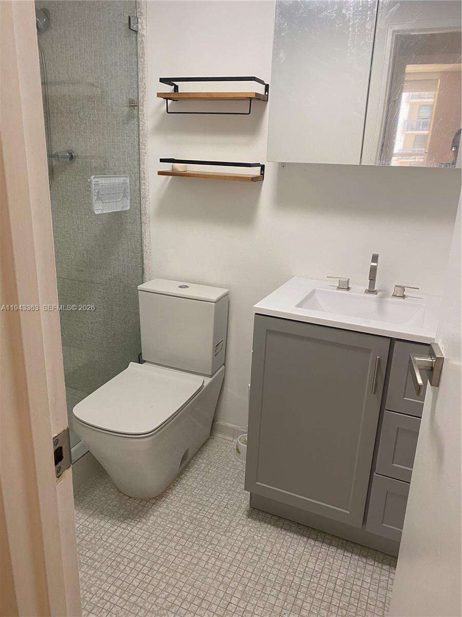 The Plaza Of Bal Harbour | Unit #1016 Unit #1016 | Picture 6