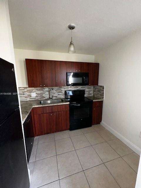 The Meadows Lake North | Unit #222B Unit #222B | Picture 11