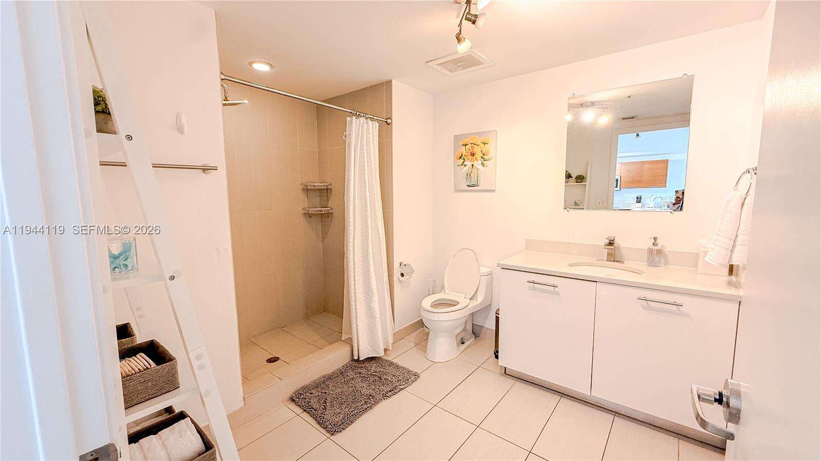 Midblock Miami | Unit #1110 Unit #1110 | Picture 15