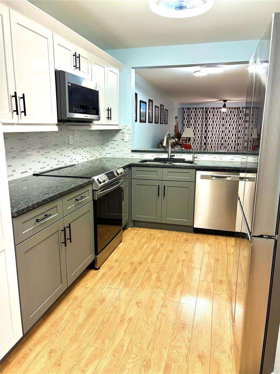 Devon Condominium A | Unit #307 Unit #307 | Picture 33