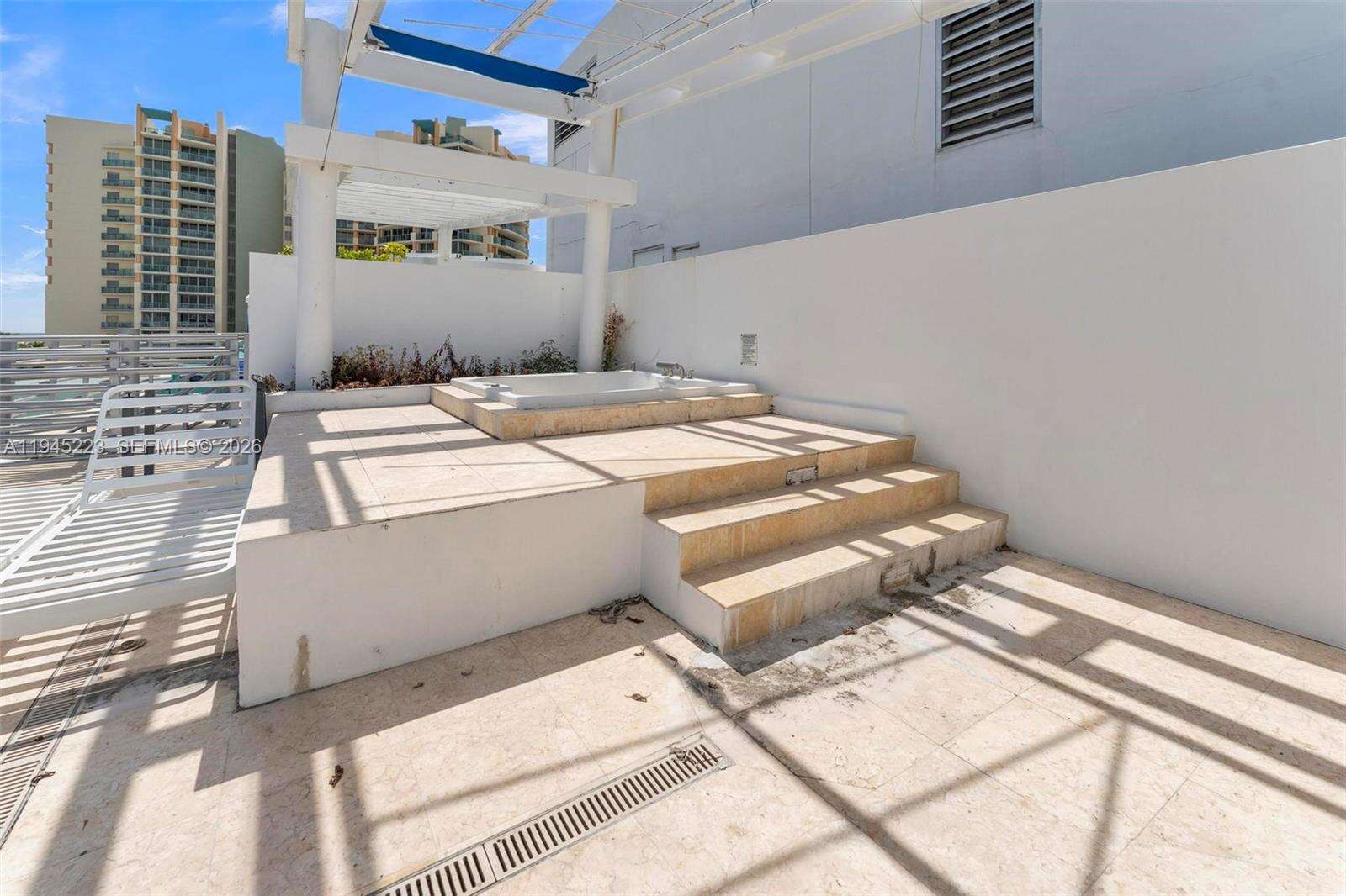 De Soleil S Bch Residential | Unit #PH18 Unit #PH18 | Picture 23