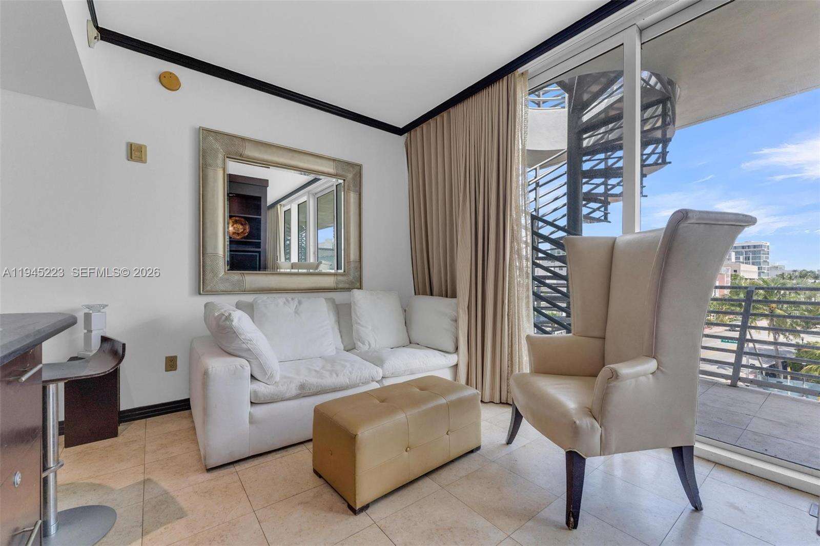 De Soleil S Bch Residential | Unit #PH18 Unit #PH18 | Picture 4
