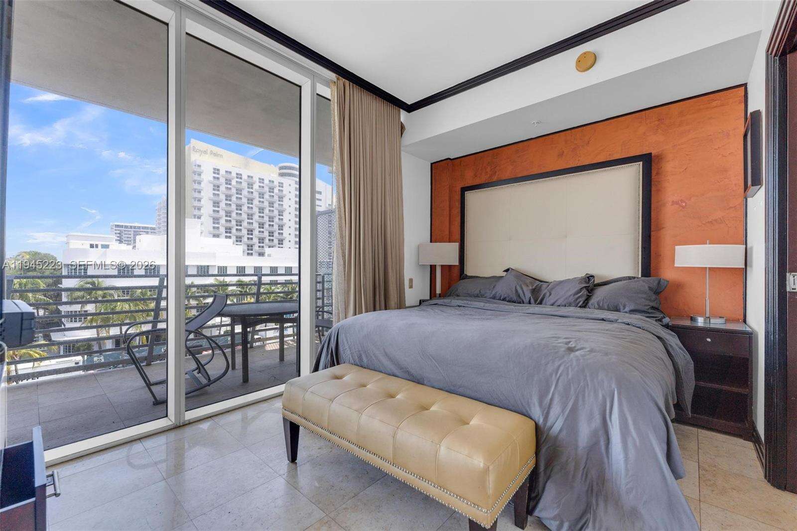 De Soleil S Bch Residential | Unit #PH18 Unit #PH18 | Picture 5