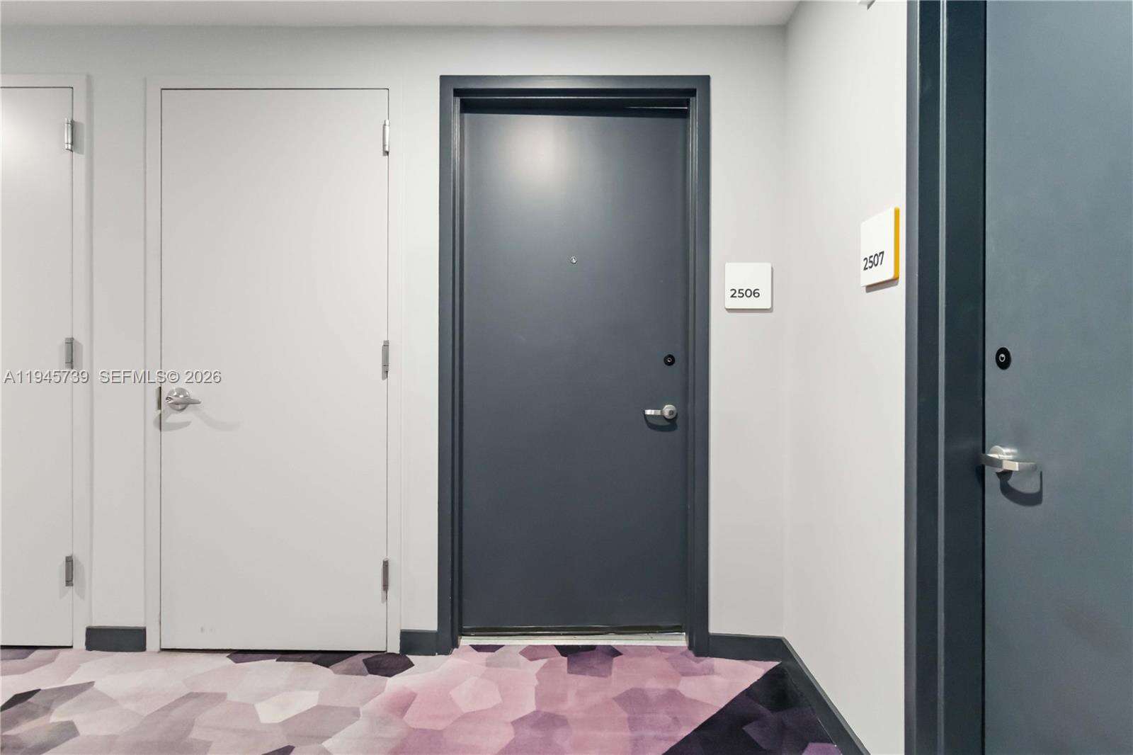 227 Ne 2nd Street | Unit #2506 Unit #2506 | Picture 2