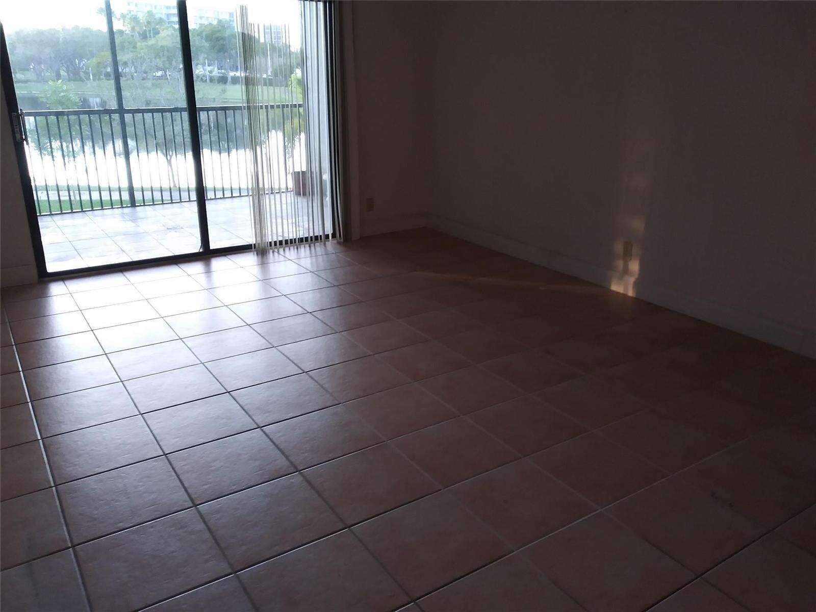 Cypress Bend Condominium Iii | Unit #207 Unit #207 | Picture 9