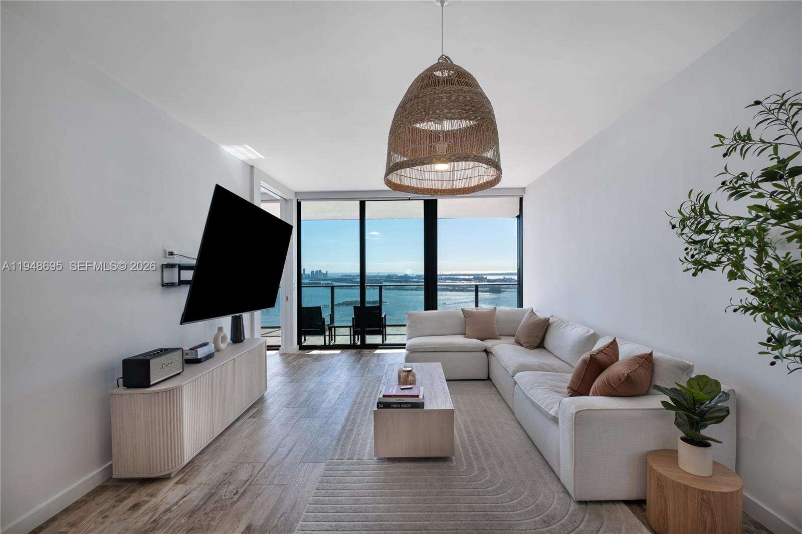 Paraiso Bay | Unit #4306 Unit #4306 | Picture 3