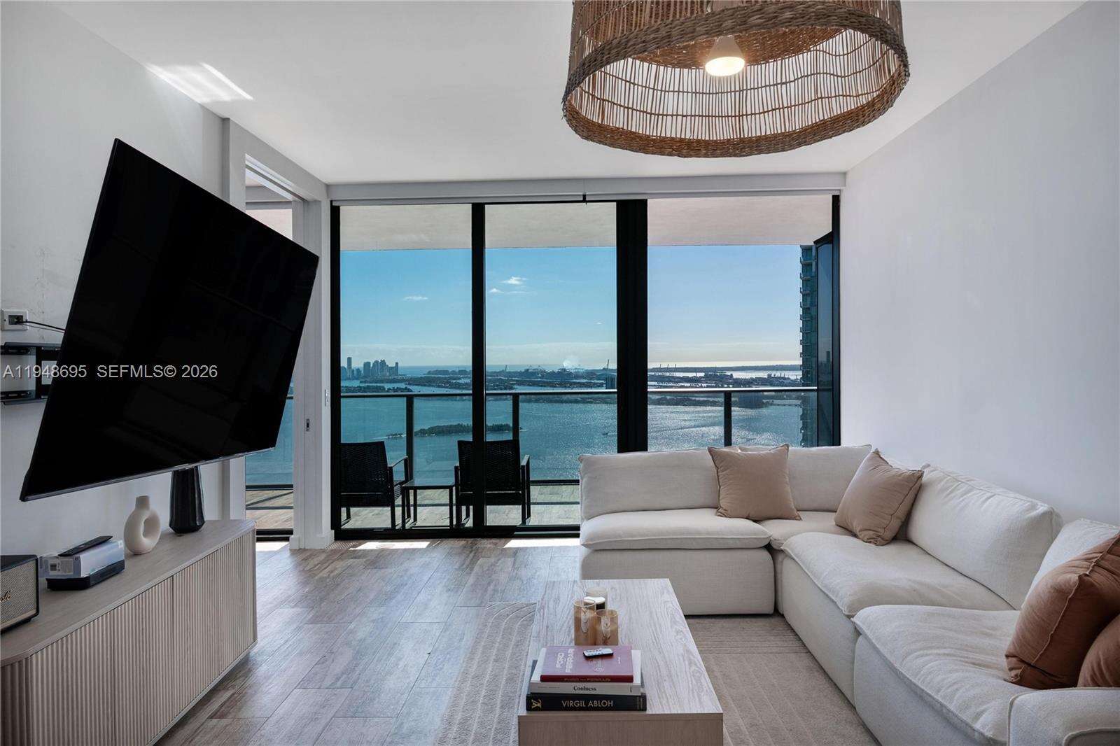 Paraiso Bay | Unit #4306 Unit #4306 | Picture 5
