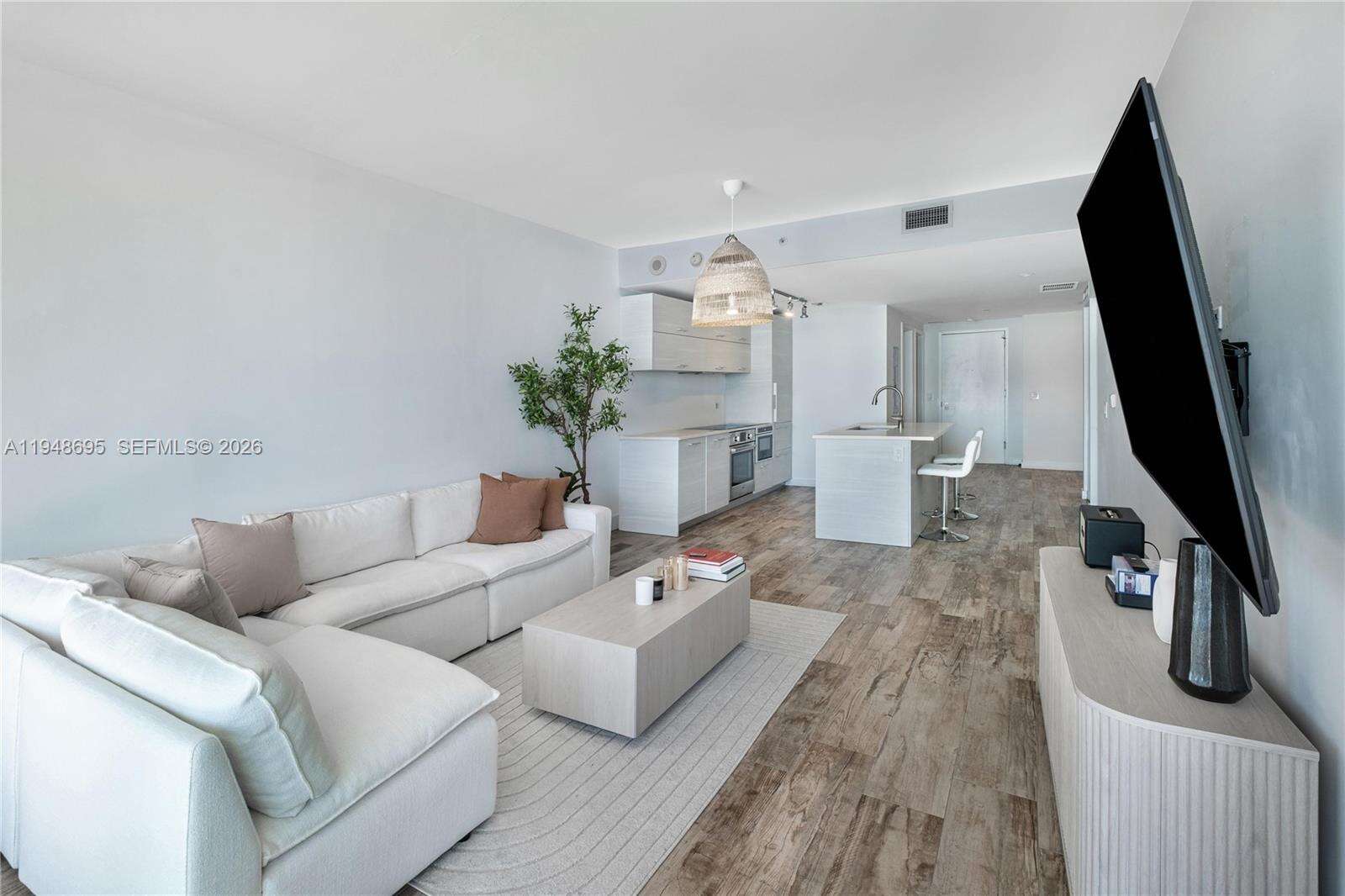 Paraiso Bay | Unit #4306 Unit #4306 | Picture 7