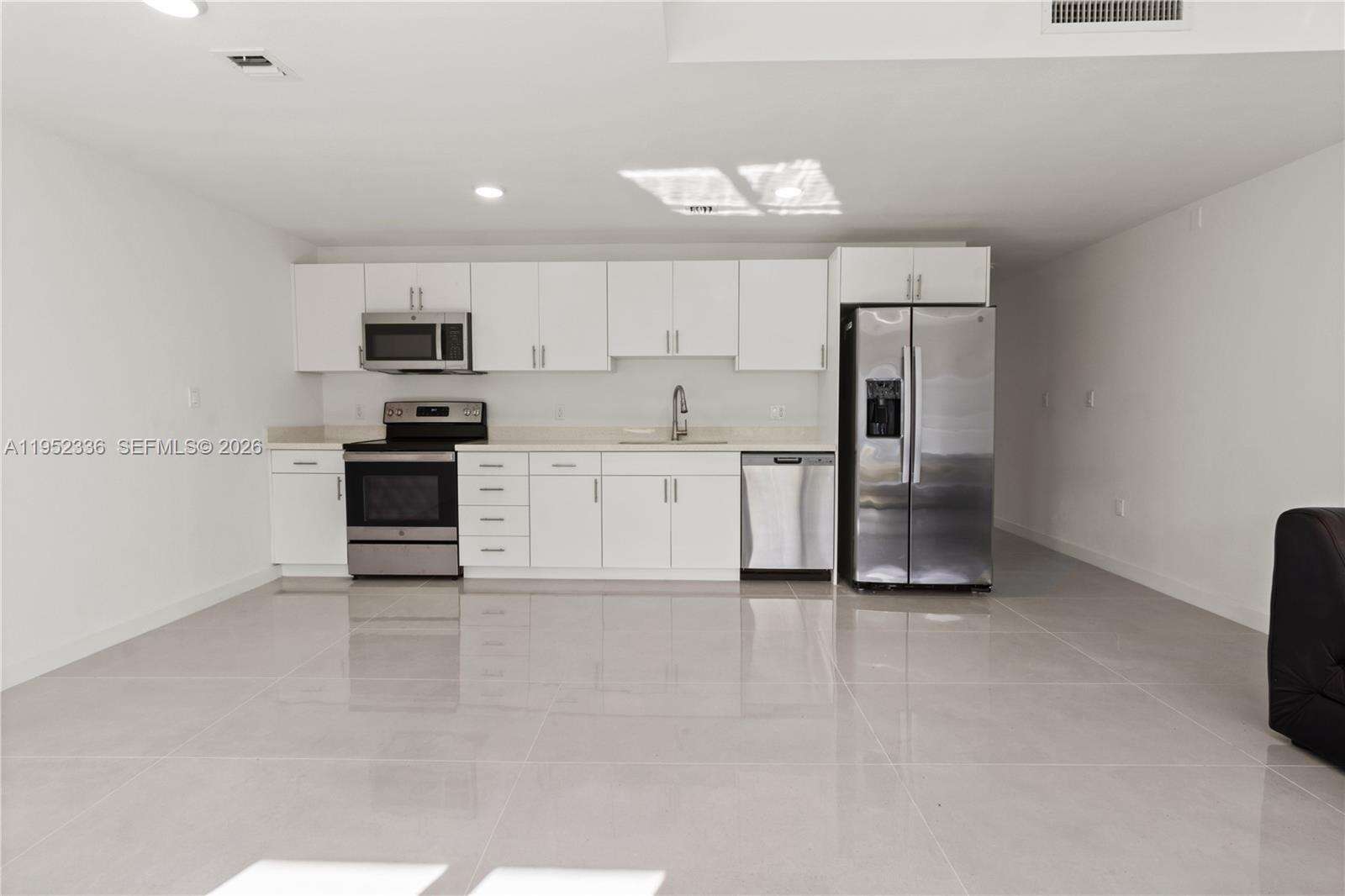 Grandville Place | N/A N/A | Picture 9