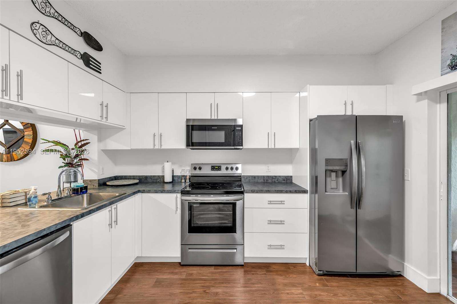 Infante | Unit #79-9 Unit #79-9 | Picture 3