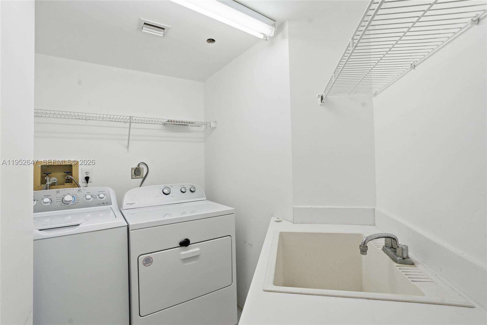 The Landmark | Unit #502 Unit #502 | Picture 22