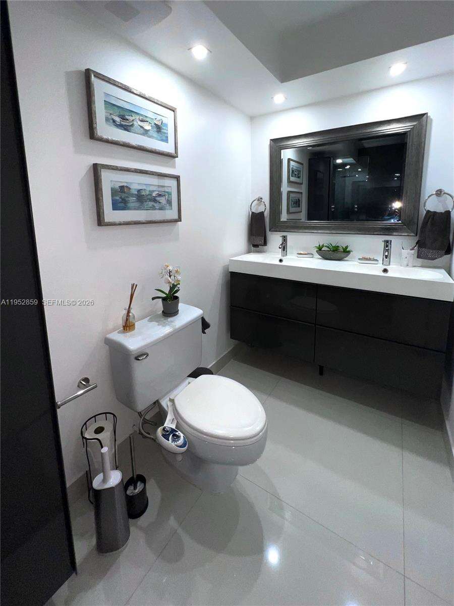 Aquasol | Unit #5P Unit #5P | Picture 18