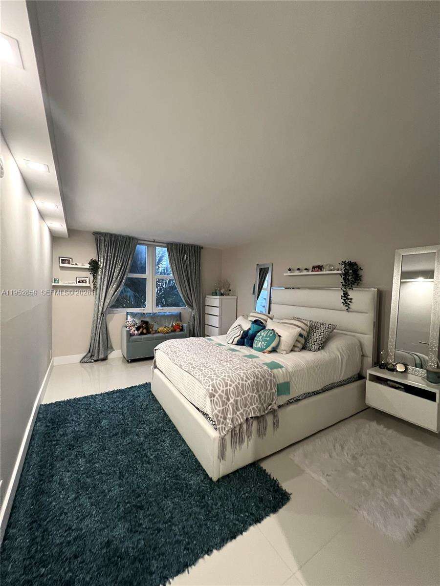 Aquasol | Unit #5P Unit #5P | Picture 22