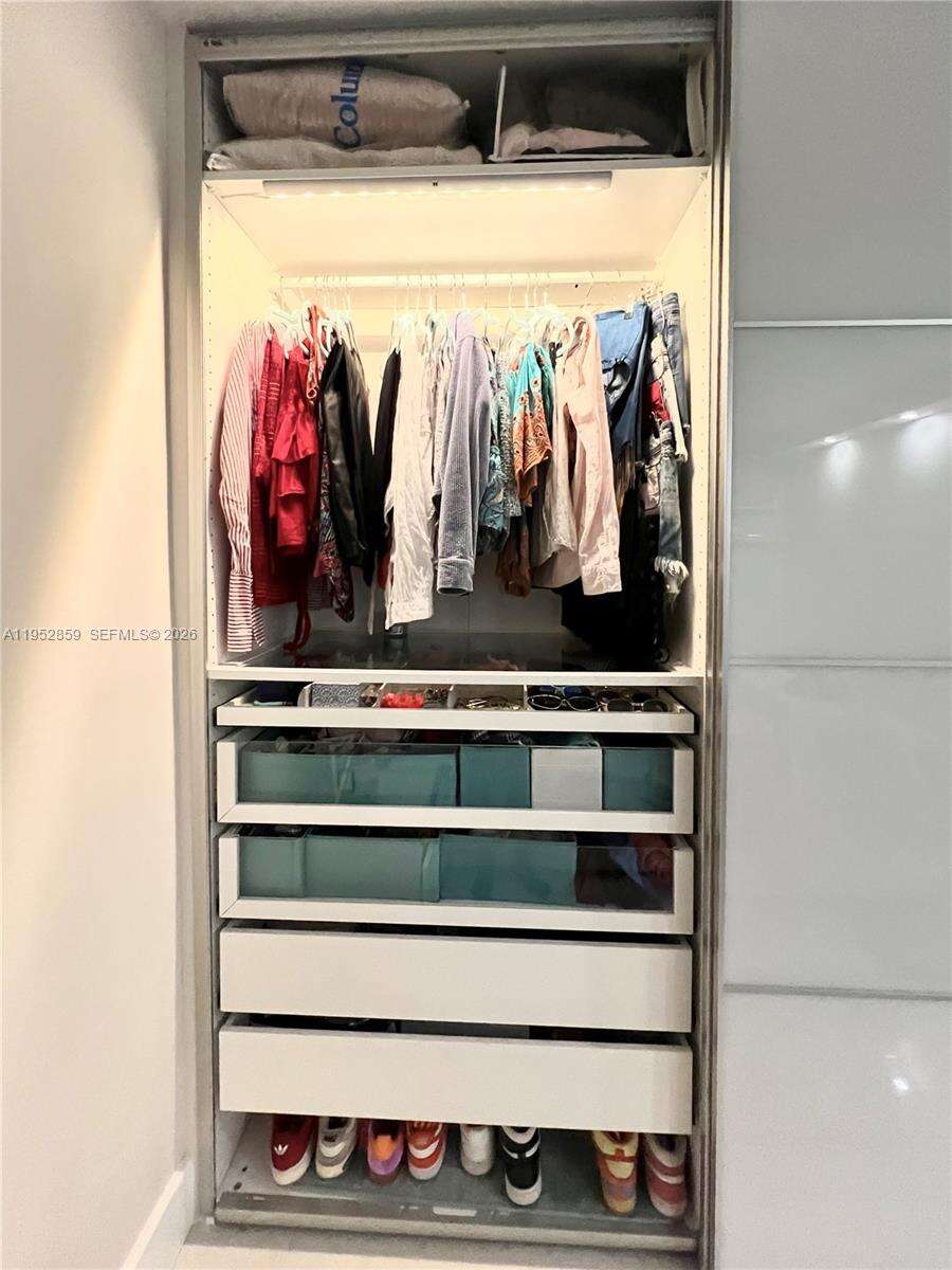 Aquasol | Unit #5P Unit #5P | Picture 23