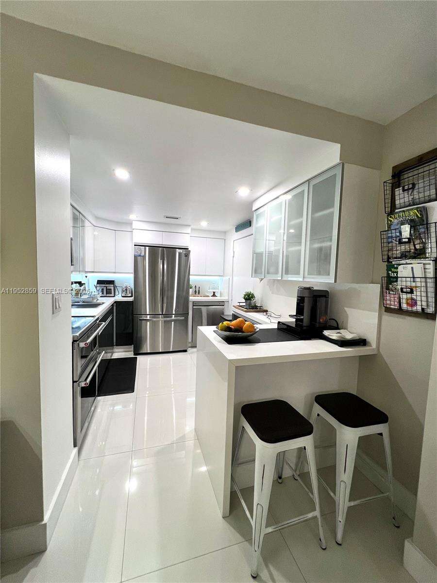 Aquasol | Unit #5P Unit #5P | Picture 7