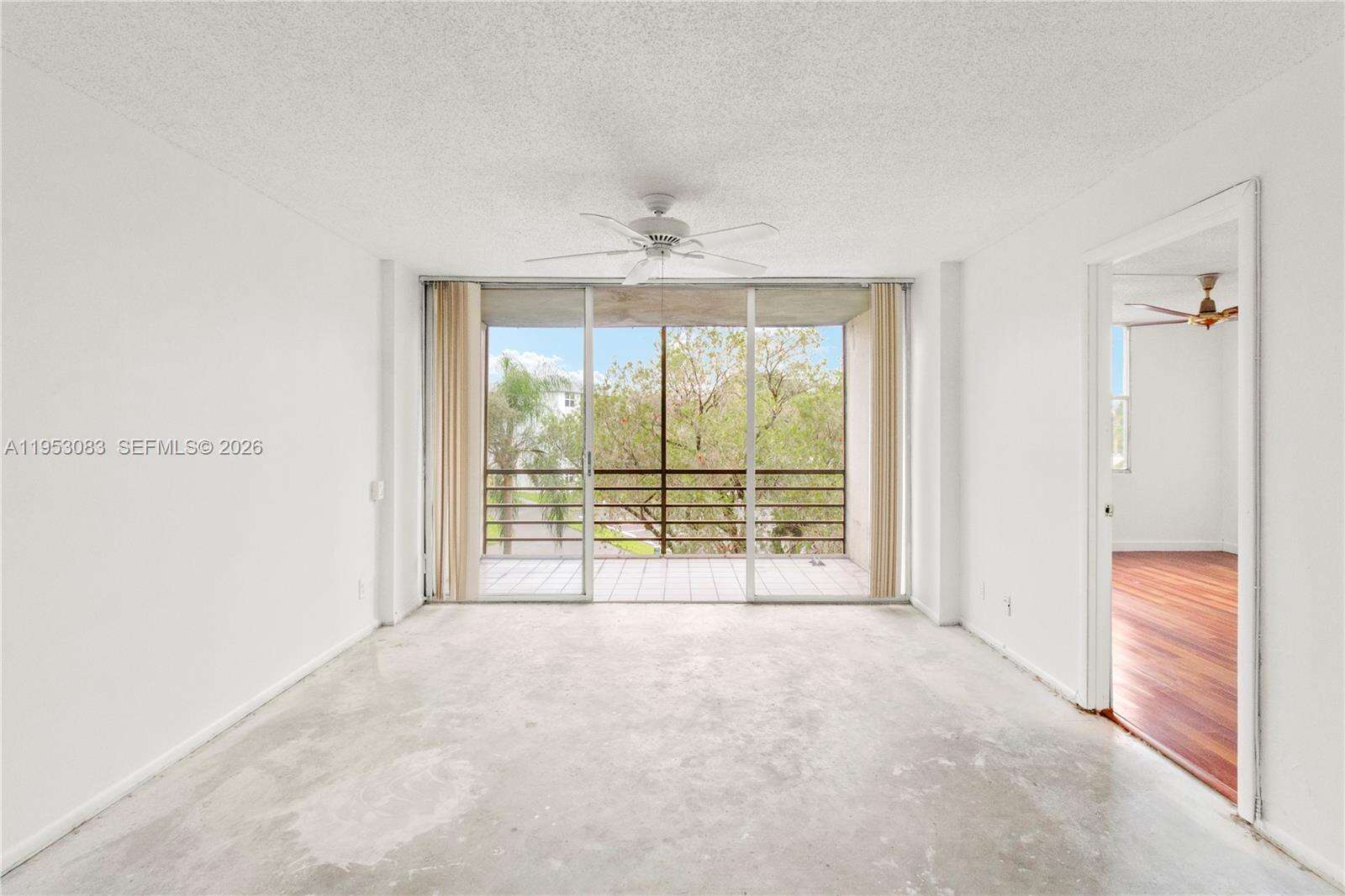 Royal Park | Unit #3H Unit #3H | Picture 5