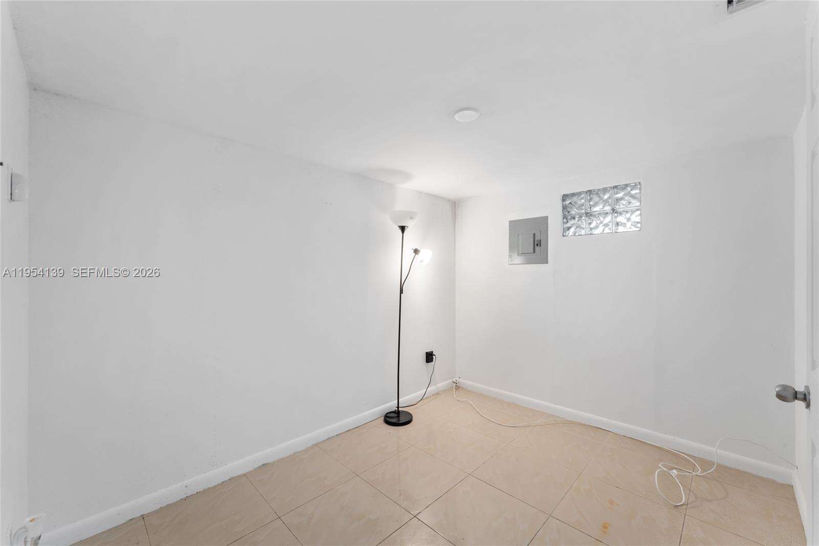 Del Prado | Unit #1701 Unit #1701 | Picture 5
