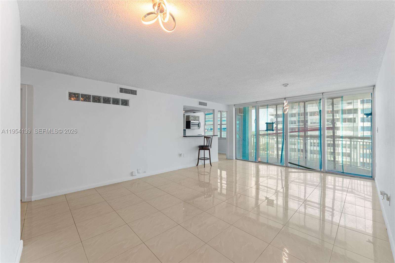 Del Prado | Unit #1701 Unit #1701 | Picture 7