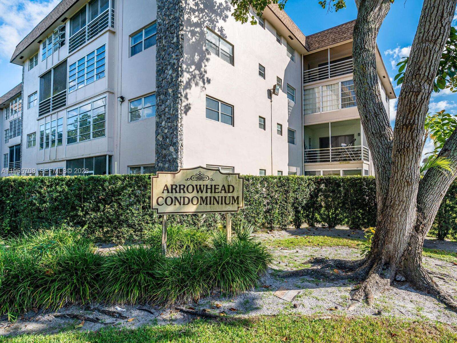Arrowhead Condo No Ix | Unit #202 Unit #202 | Picture 1