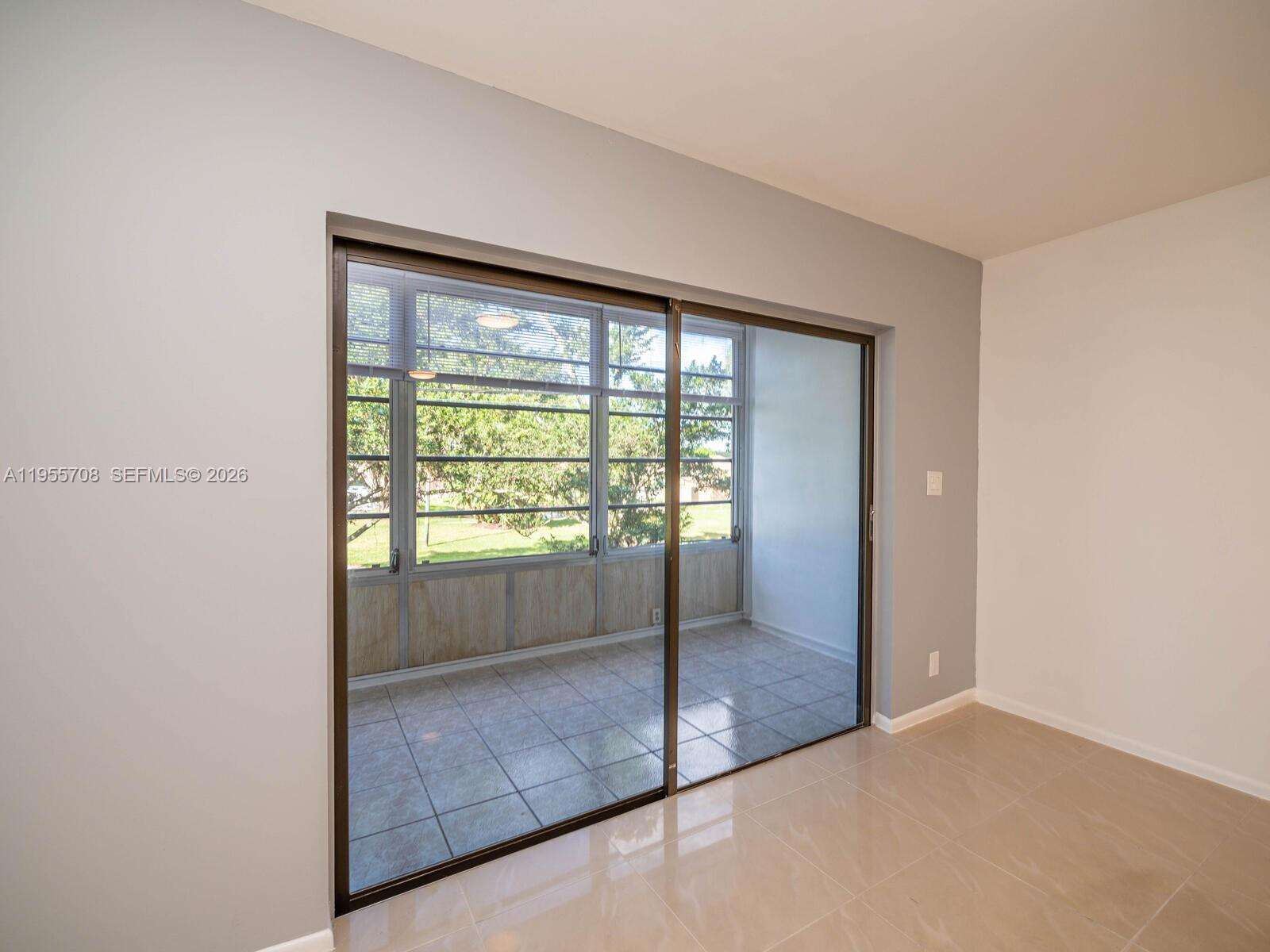 Arrowhead Condo No Ix | Unit #202 Unit #202 | Picture 19