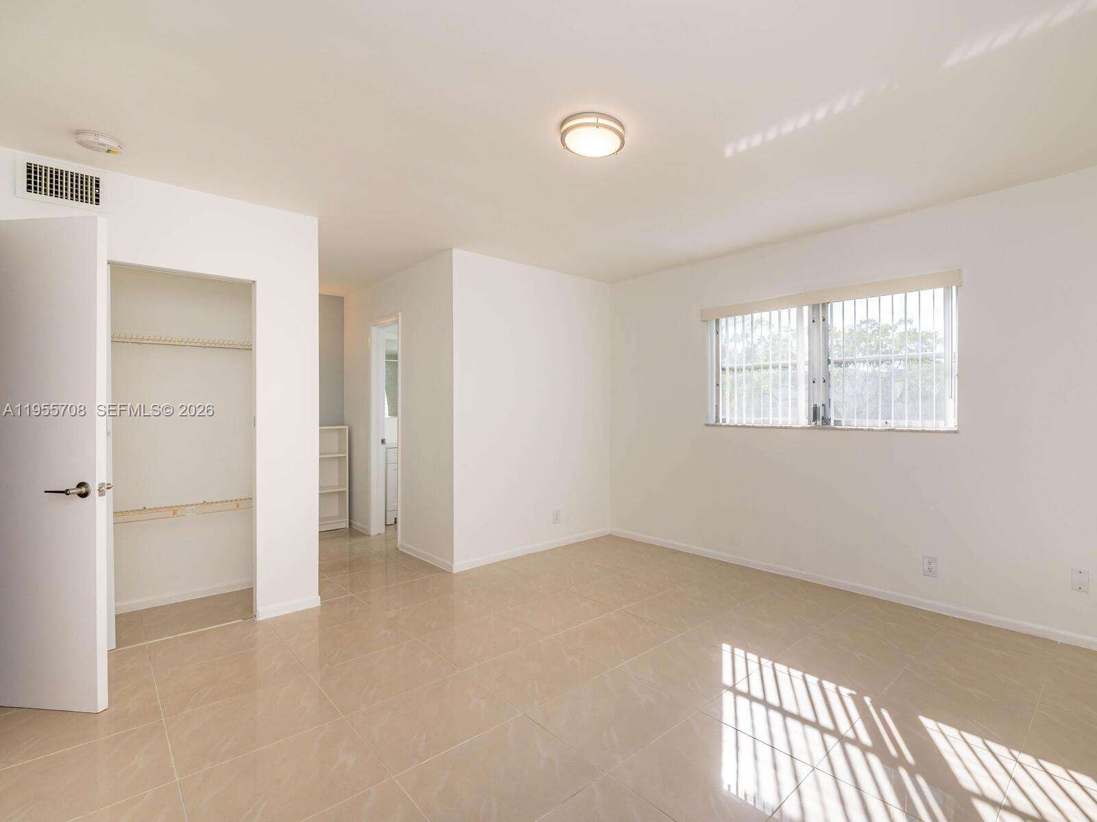 Arrowhead Condo No Ix | Unit #202 Unit #202 | Picture 21