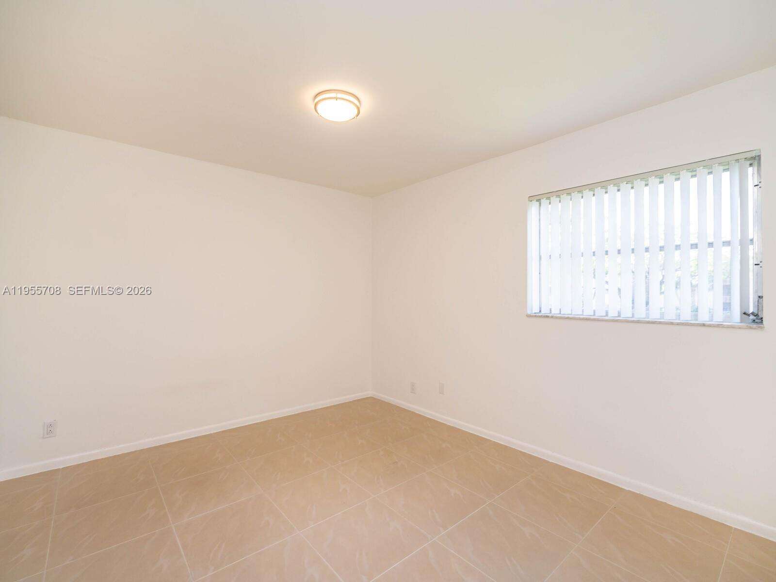 Arrowhead Condo No Ix | Unit #202 Unit #202 | Picture 27