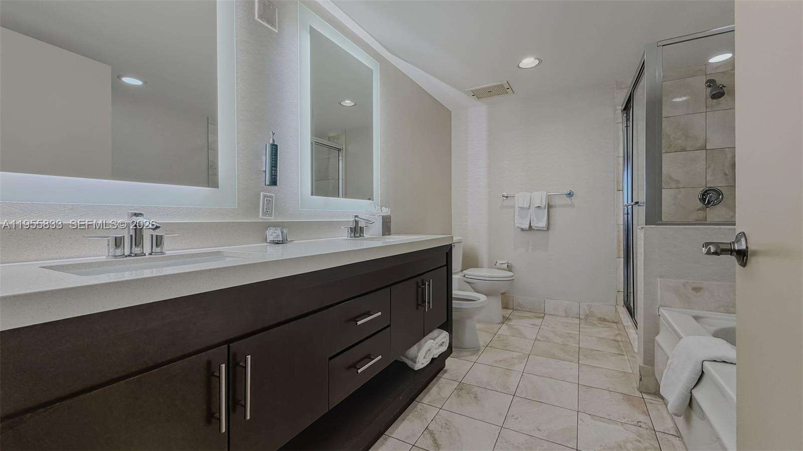 Ocean Point Beach Club | Unit #2401 Unit #2401 | Picture 24