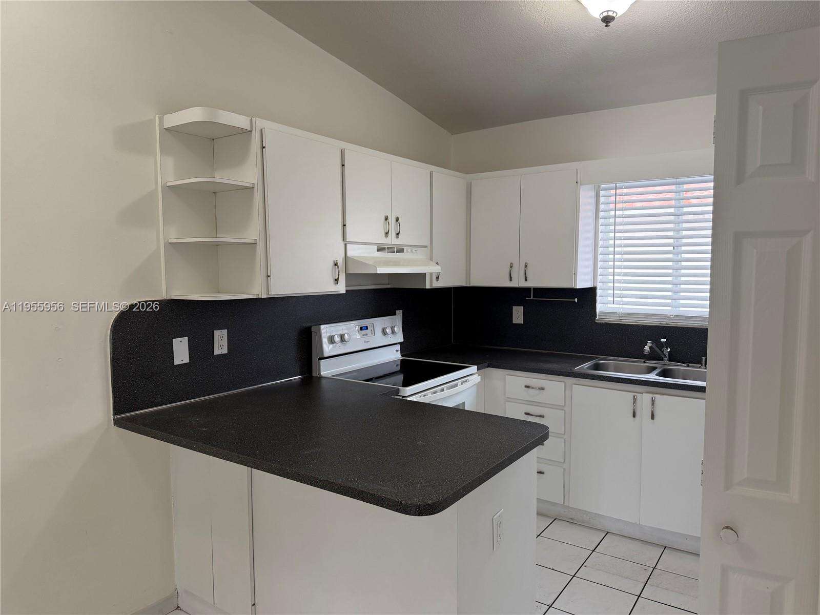 Silver Gardens Villas | Unit #17202 Unit #17202 | Picture 15