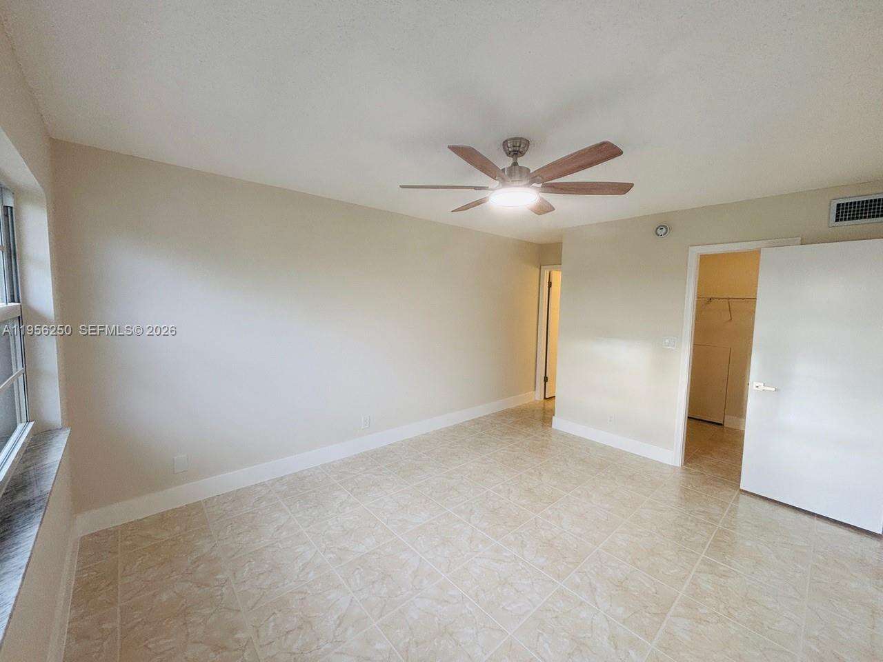 Hollybrook Golf Tennis Club | Unit #305 Unit #305 | Picture 15