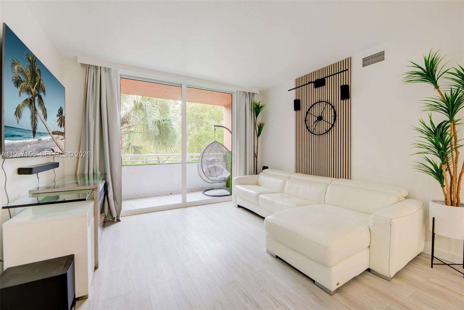 Venture At Aventura West | Unit #215 Unit #215 | Picture 7