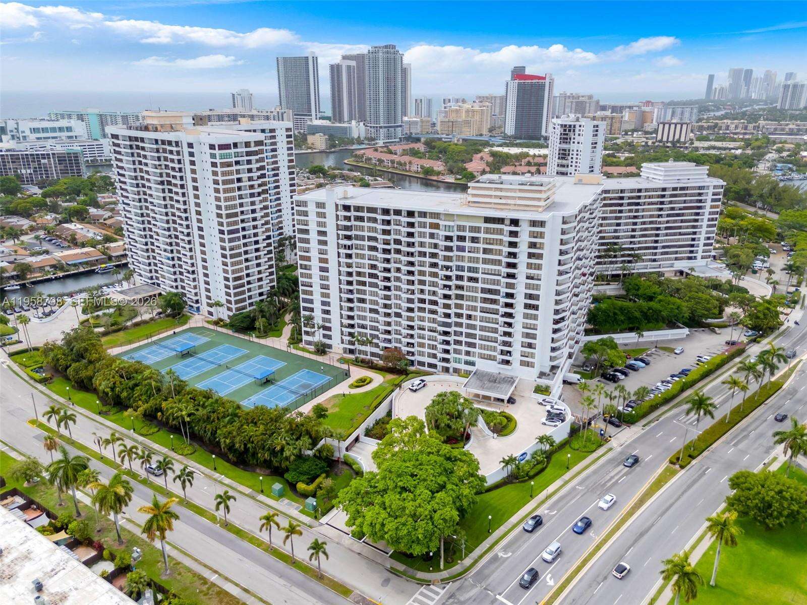 The Olympus Condo Phase B | Unit #1021 Unit #1021 | Picture 1