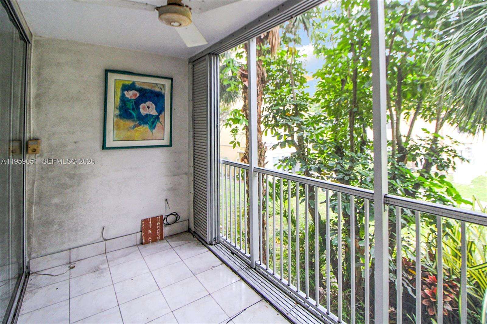 Lake Park Condo No 1 | Unit #2F Unit #2F | Picture 14