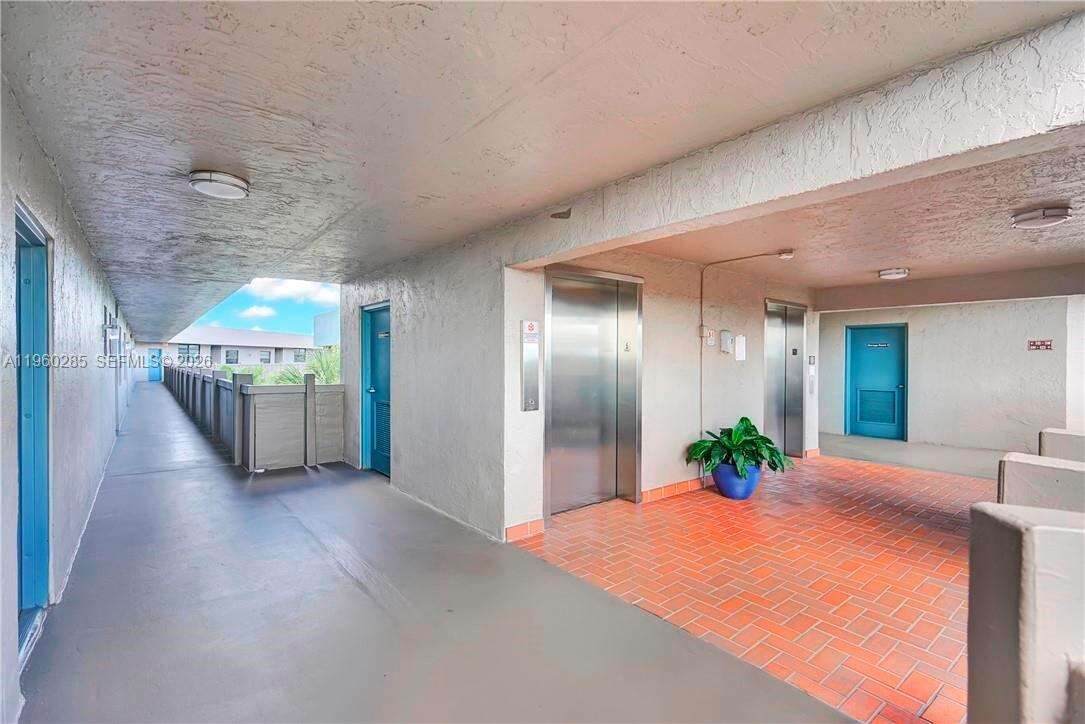 Colony Point 1 | Unit #505 Unit #505 | Picture 2