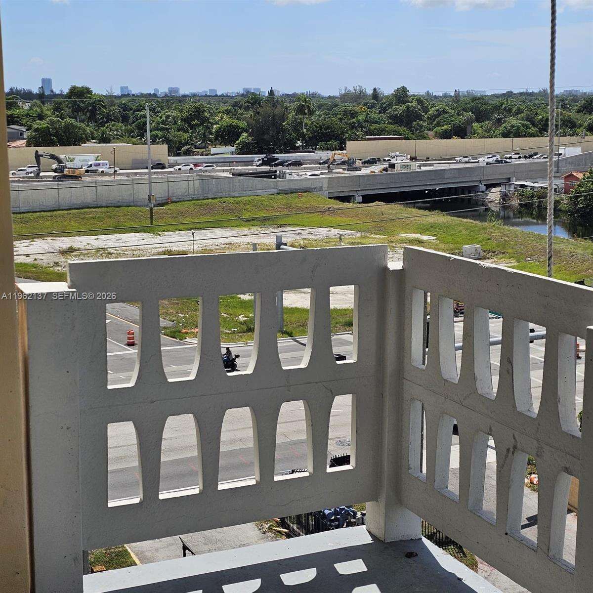 Parkway Towers | Unit #703 Unit #703 | Picture 2