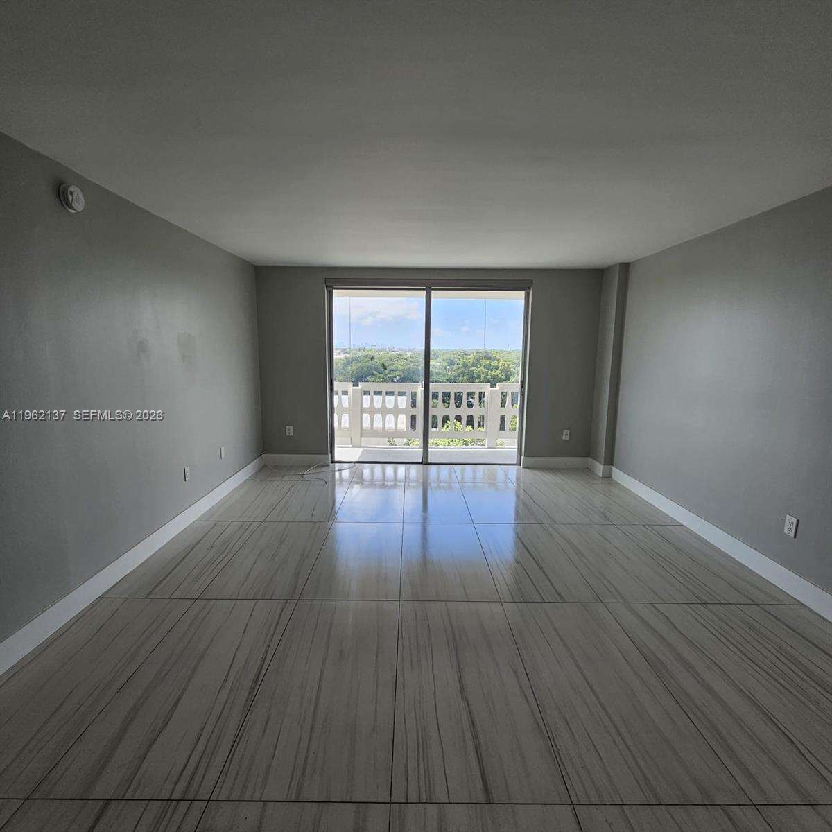 Parkway Towers | Unit #703 Unit #703 | Picture 9