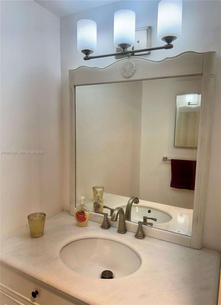 Eden Isles Condo No 7 | Unit #Apt.G.405 Unit #Apt.G.405 | Picture 17