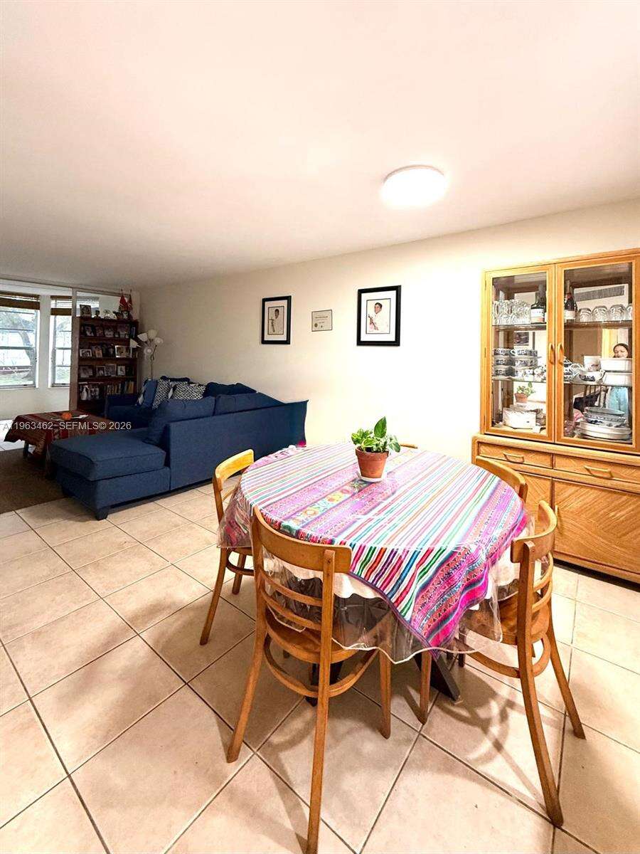 Rolling Green Condo C | Unit #C114 Unit #C114 | Picture 11