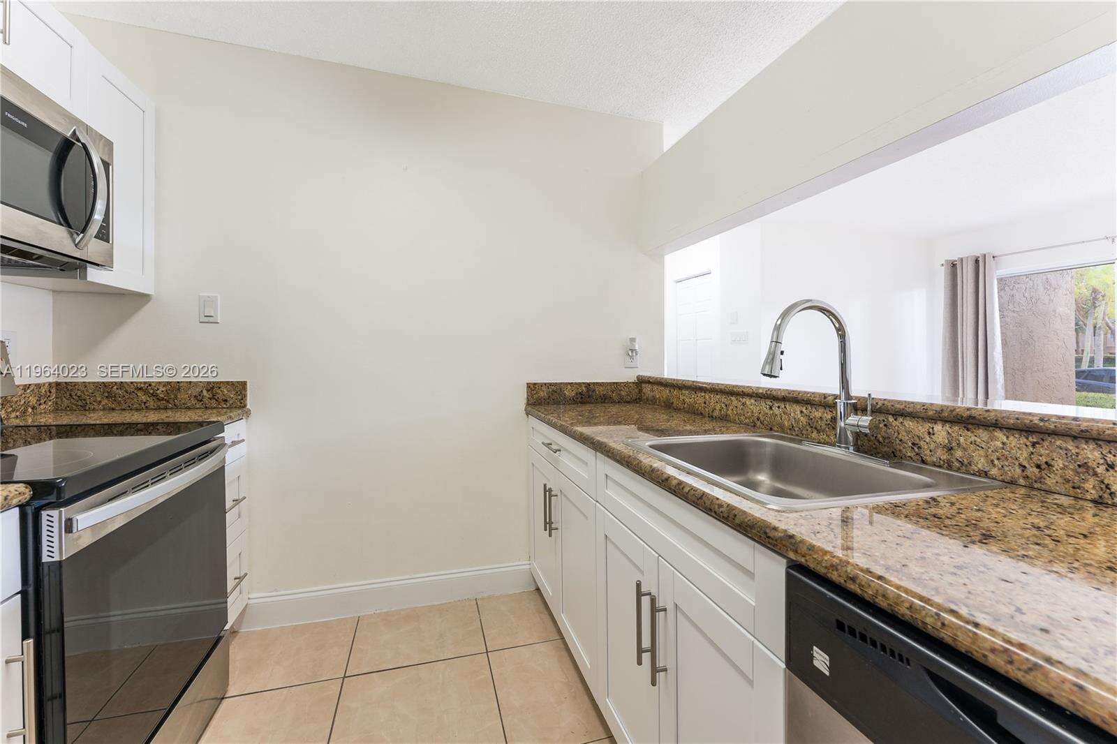 Royal Palm Place At The Hammocks | Unit #102 Unit #102 | Picture 11