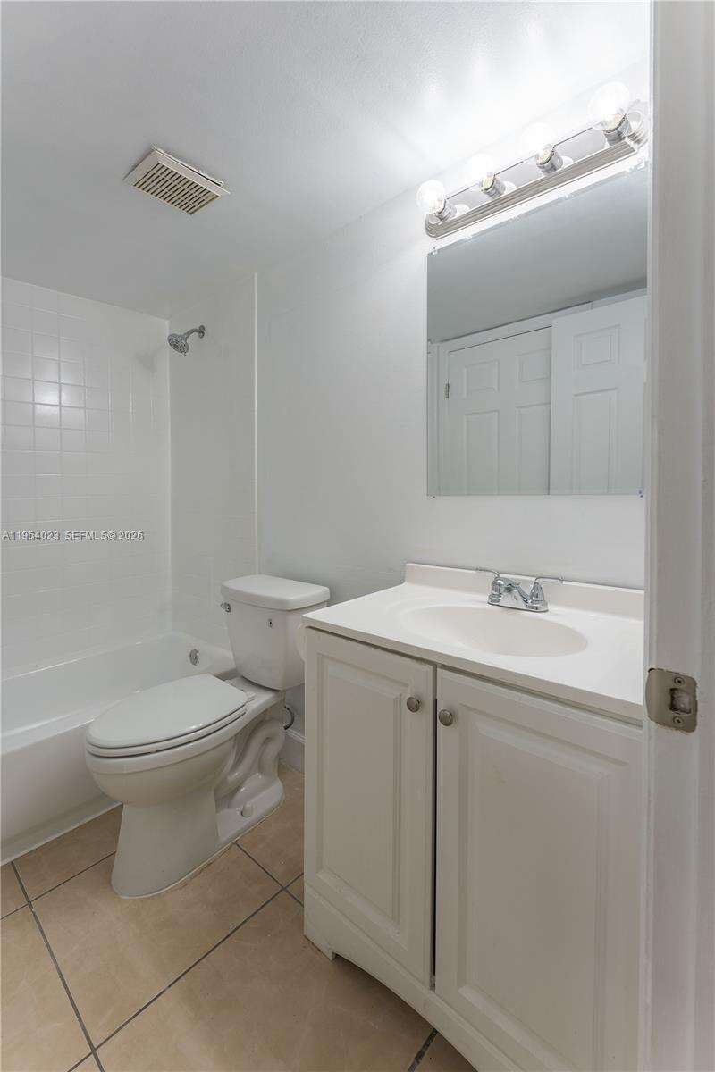 Royal Palm Place At The Hammocks | Unit #102 Unit #102 | Picture 8