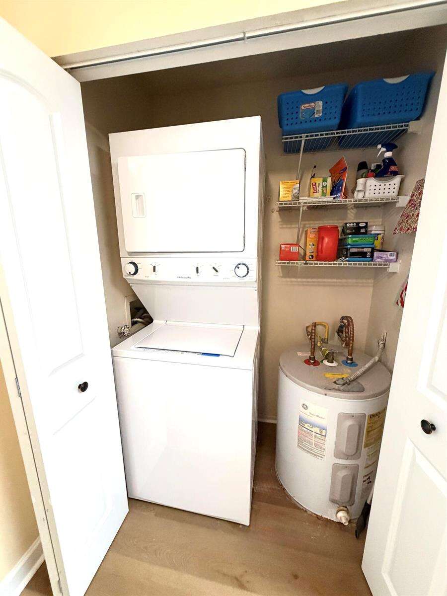 Palm Lakes | Unit #204 Unit #204 | Picture 5