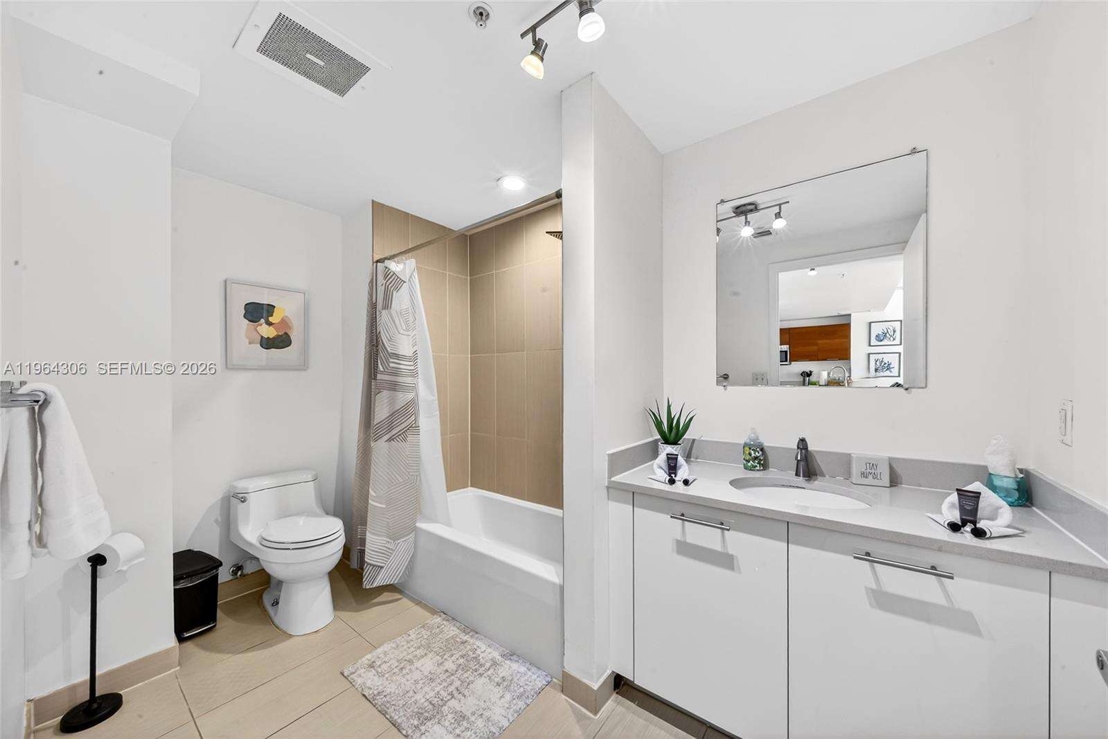 Midblock Miami | Unit #502 Unit #502 | Picture 17