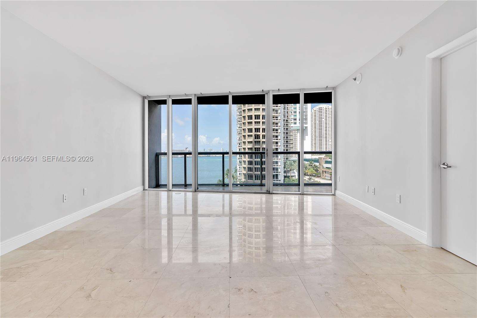 Iconbrickell Condo No 1 | Unit #917 Unit #917 | Picture 7