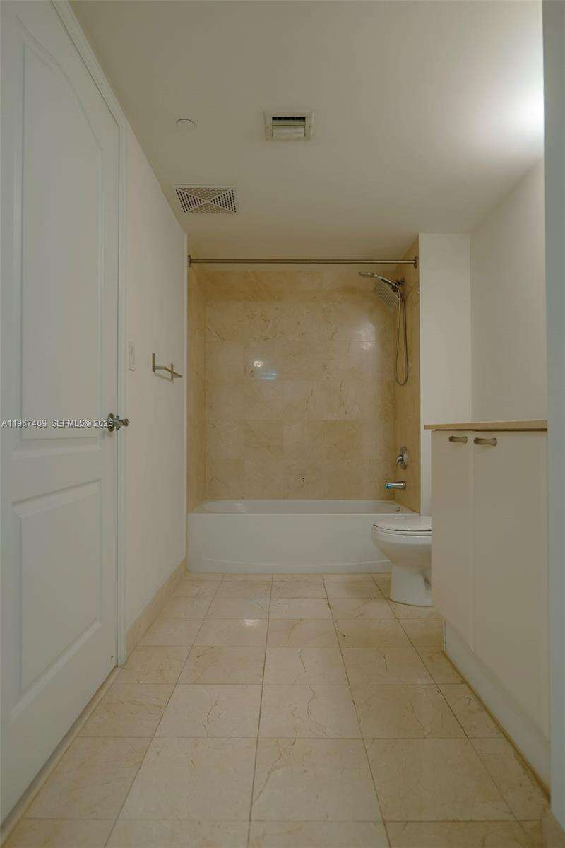Skyline On Brickell | Unit #2103 Unit #2103 | Picture 19
