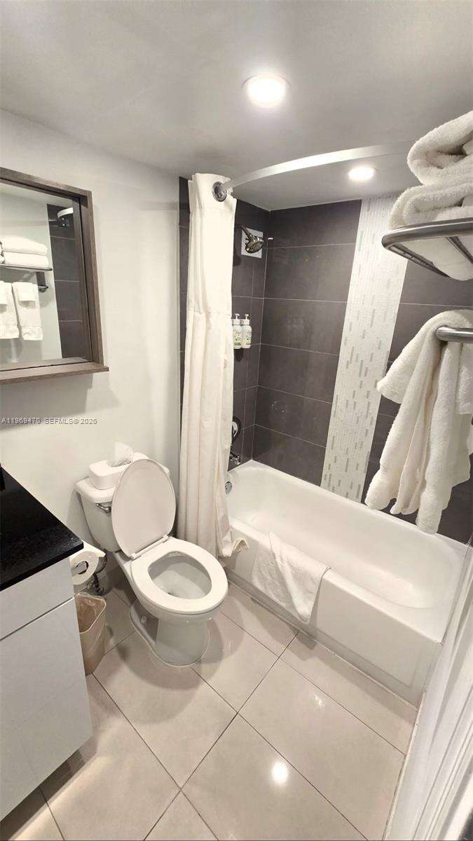 The Aventura Beach Club | Unit #1126 Unit #1126 | Picture 3