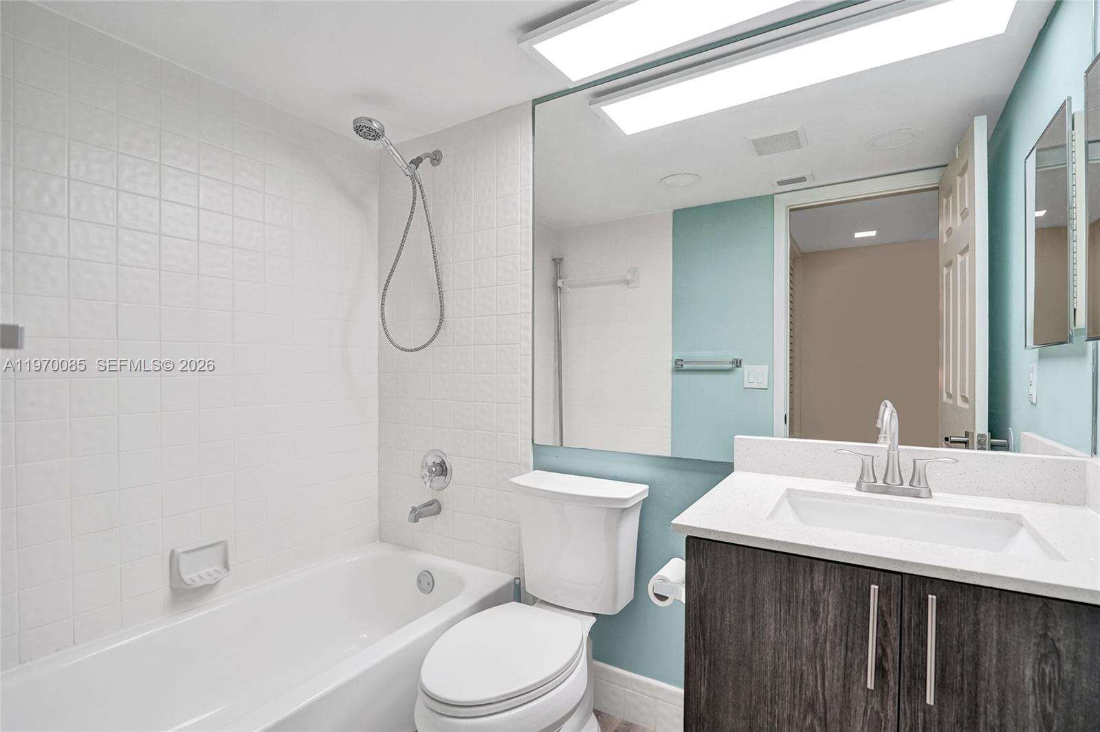 Buckingham At Century Village Condominium Iii | Unit #111J Unit #111J | Picture 23