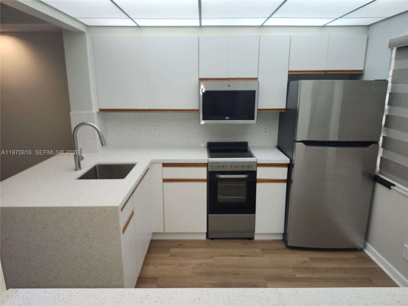 Cambridge At Century Village Condo Iii | Unit #311R Unit #311R | Picture 9