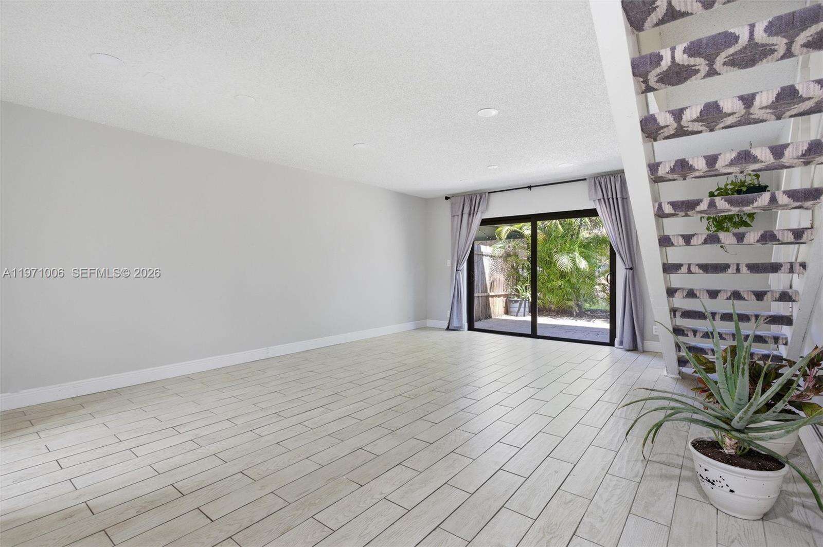 Country Squire Townhomes | Unit #8 Unit #8 | Picture 11